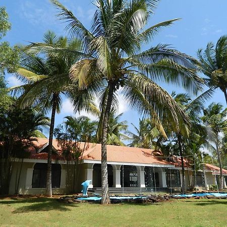 Fantasy Golf Resort Devanahalli Buitenkant foto