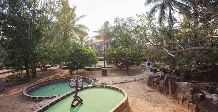 Fantasy Golf Resort Bangalore Buitenkant foto